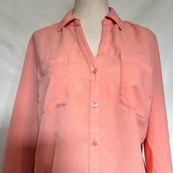 Talbot's Button Front Roll Tab Sleeve Womens Shirt Top Size Medium Peach V-Neck - Picture 12 of 13